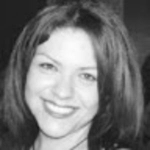 Meet your Posher, Deyanira